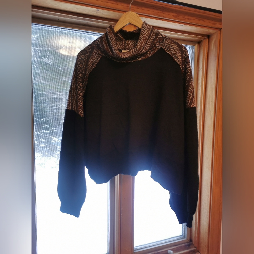 We The Free, Medium, Black, Sweater